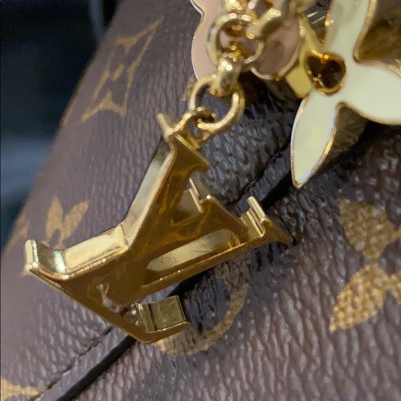 Meet your Posher, Nal - Picture 2 of 4